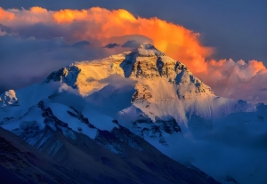西藏珠穆朗玛峰可以随便攀登吗？珠穆朗玛峰景点介绍